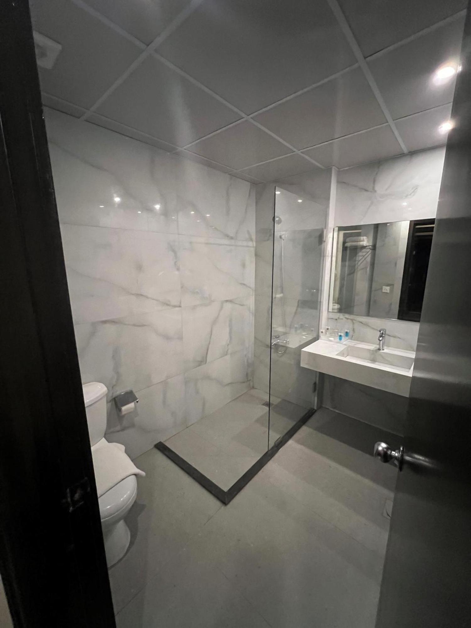 Duroy Hotel By Beverly Beirut Ngoại thất bức ảnh