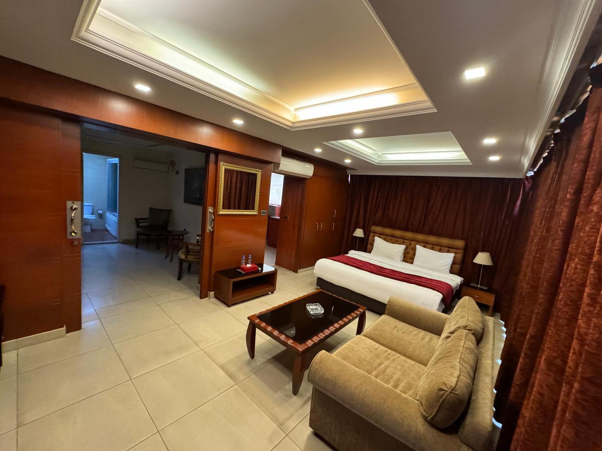 Duroy Hotel By Beverly Beirut Ngoại thất bức ảnh