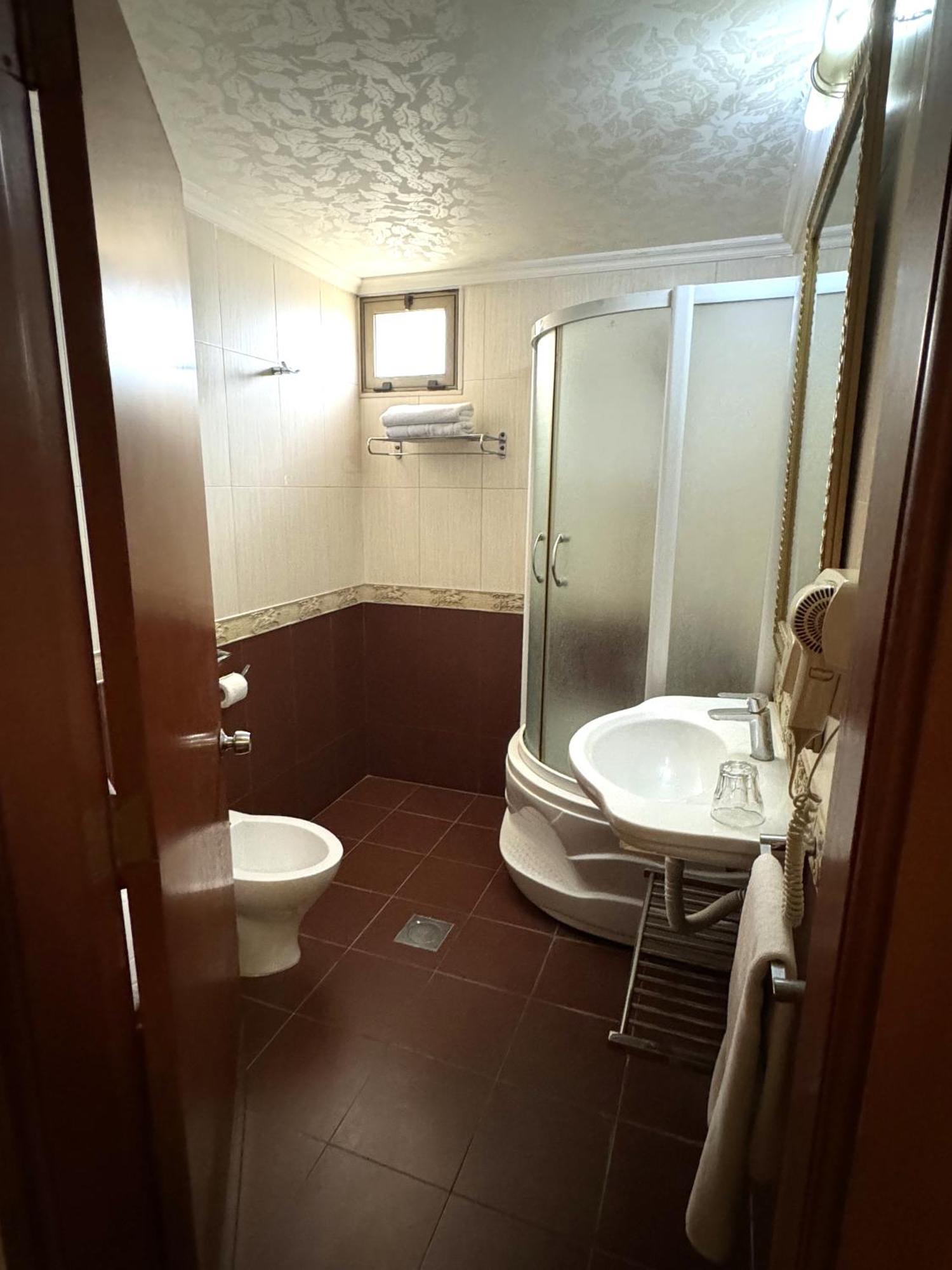 Duroy Hotel By Beverly Beirut Ngoại thất bức ảnh